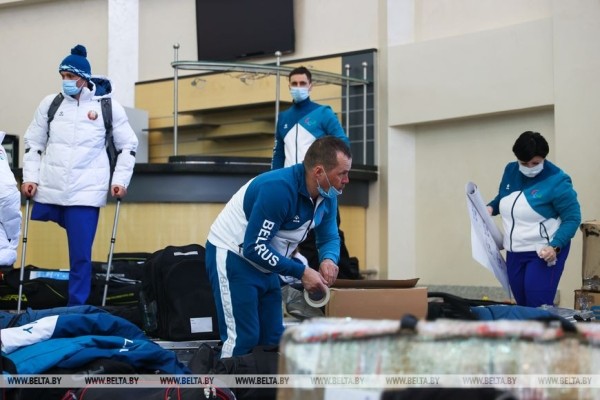 ФОТОФАКТ: Торжественные проводы национальной команды на зимние Паралимпийские игры