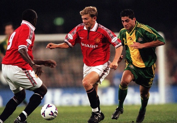 Игрок «МЮ» из великого финала ЛЧ-1999 много лет страдал от травмы колена, а теперь наслаждается работой в пиццерии