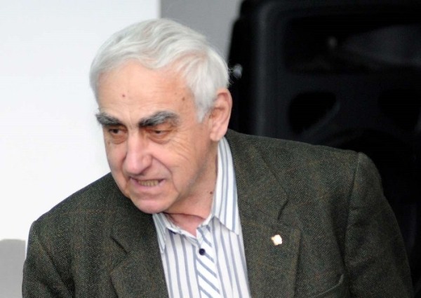 Хоккей. Умер первый руководитель ФХБ Евгений Анкуда
Хоккей. Умер первый руководитель ФХБ Евгений Анкуда