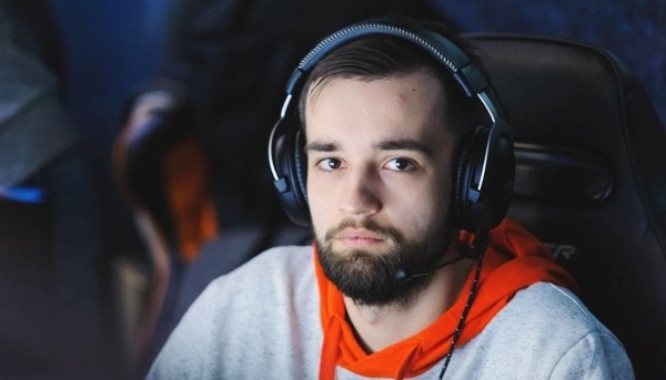 Разное.  Netflix экранизирует серию игр, Nemiga вылетела с Dota 2 Champions League и другие новости индустрии за 15 февраля
 