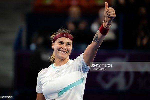 Теннис.  Арина Соболенко пробилась в четвертьфинал на турнире ВТА в Дохе
 