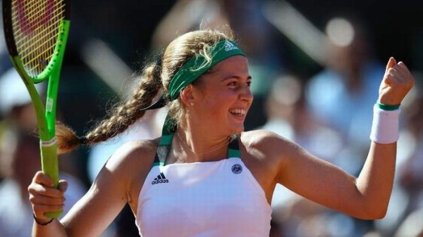 Теннис.  Александра Саснович 11 февраля сыграет с Аленой Остапенко в матче 1/4 финала турнира ВТА-500 в Санкт-Петербурге
  