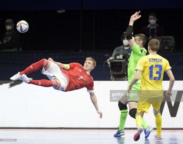 Разное.  Мини-футбол. Сборная России переиграла команду Украины и вышла в финал ЧЕ-2022
 