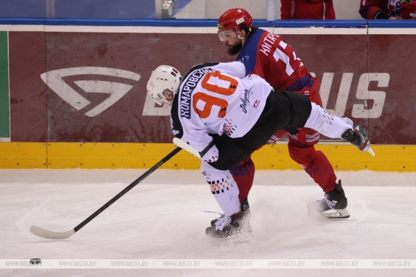 ФОТОФАКТ: "Шахтер" обыграл "Юность" в матче экстралиги