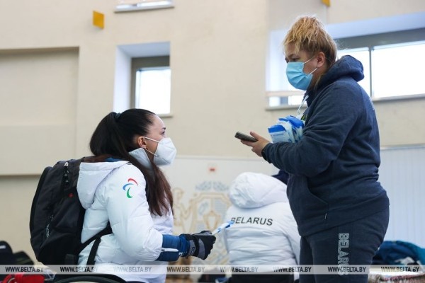 ФОТОФАКТ: Торжественные проводы национальной команды на зимние Паралимпийские игры