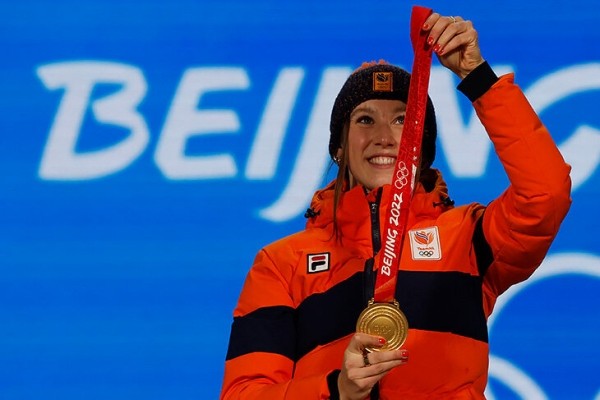 Йоханнес Бо – лидер (4 золотых!), Большунов сразу за ним, тройная чемпионка Йохауг. Главные мультимедалисты Пекина-2022 Йоханнес Бо – лидер (4 золотых!), Большунов сразу за ним, тройная чемпионка Йохауг. Главные мультимедалисты Пекина-2022