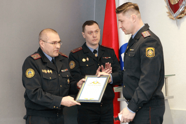 В белспорте хватает людей с погонами. Вот кто в теории может пойти на войну за любимый режим &ndash; как не ответить на раздаренные им должности и блага?