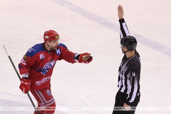 ФОТОФАКТ: "Шахтер" обыграл "Юность" в матче экстралиги