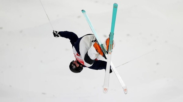 Швед Вальтер Валльберг стал олимпийским чемпионом по могулу Швед Вальтер Валльберг стал олимпийским чемпионом по могулу