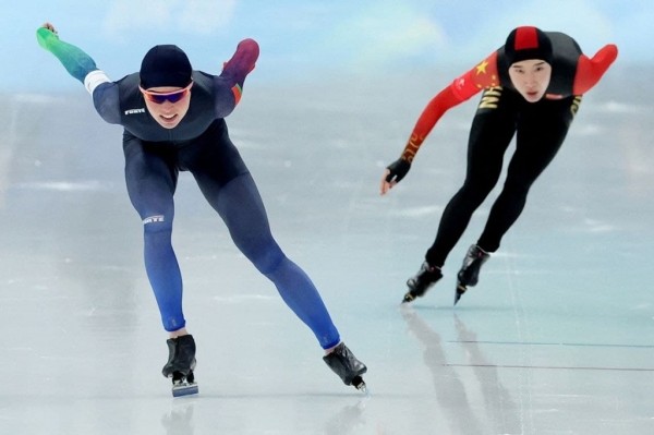 Олимпиада. Марина Зуева: в Пекине не хватает свободы. Нельзя выходить за пределы деревни, а хотелось бы погулять по городу
Олимпиада. Марина Зуева: в Пекине не хватает свободы. Нельзя выходить за пределы деревни, а хотелось бы погулять по городу