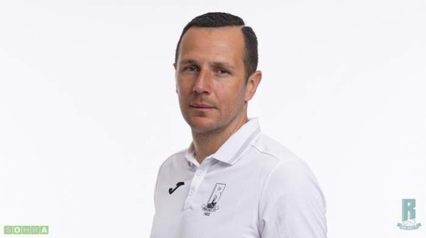 Футбол.  Вячеслав Григоров: в "Рухе" будет новая команда, молодая команда, средний возраст — 21-22 года
 