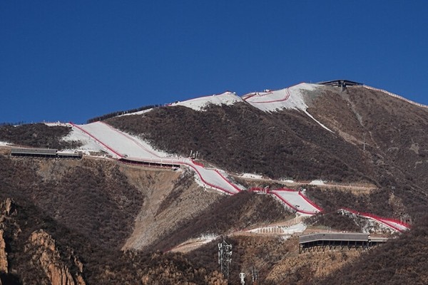 Настоящий снег &ndash; уже редкость для Олимпиад. Пригодных для Игр мест все меньше, к концу века останется только Япония