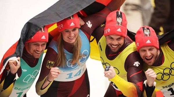 Спортсмены Германии лидируют в медальном зачете Олимпийских игр-2022