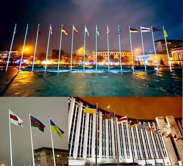 В украинском Днепре сделали то, что мы уже видели на ЧМ по хоккею в Риге – сменили КЗ-флаг на БЧБ. Посольство Лукашенко начало сокрушаться – и нарвалось на мощнейший ответ от мэра