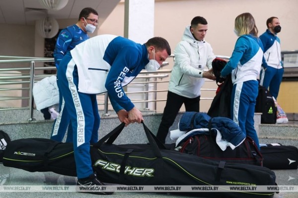 ФОТОФАКТ: Торжественные проводы национальной команды на зимние Паралимпийские игры