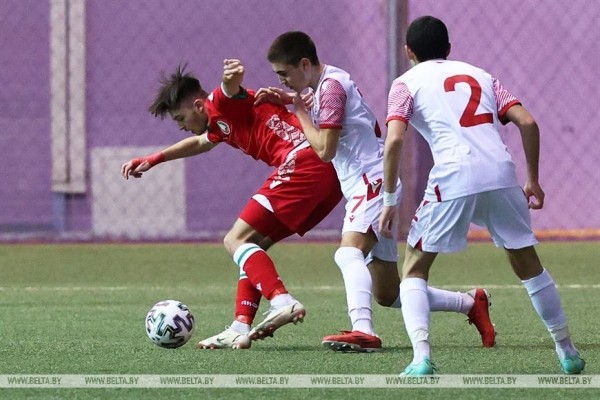 ФОТОФАКТ: В матче Кубка развития - 2022 по футболу сборная Беларуси U-17 принимала сверстников из Грузии