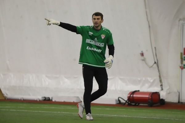 «Рух» без голкипера, изобилие в «Шахтере», Капский все же уговорил Щербицкого. Что по вратарям у команд высшей лиги «Рух» без голкипера, изобилие в «Шахтере», Капский все же уговорил Щербицкого. Что по вратарям у команд высшей лиги