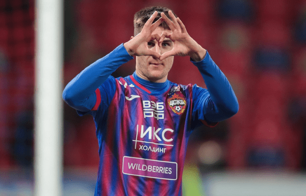 Гончаренко после беседы с Базановым предлагал Шкурину прогнуться под АБФФ &ndash; тот отказался, а сам тренер о ситуации в Беларуси говорит ну очень осторожно