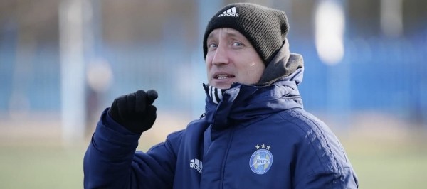 Главный тренер БАТЭ напихал в спарринге легионеру, а тот психанул и ушел в раздевалку – сейчас сглаживает углы, а ведь начались разговоры о продаже