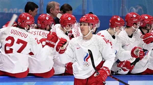 Россияне одержали вторую победу на хоккейном турнире ОИ Россияне одержали вторую победу на хоккейном турнире ОИ