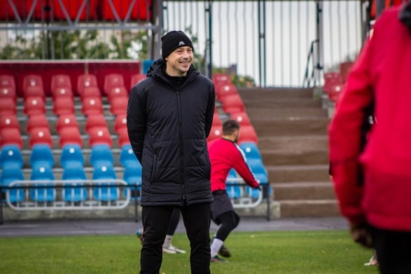 Любимец публики, самый яростный вратарь в истории БАТЭ и тот, кто заменял нам Криштиану. Эти футболисты завершили карьеру – вот какими мы их запомним