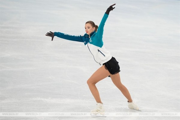 Белорусская фигуристка Виктория Сафонова идет второй в одиночном катании на ОИ Белорусская фигуристка Виктория Сафонова идет второй в одиночном катании на ОИ