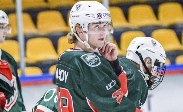 Беларусским хоккеистам запретили играть в чемпионате Латвии. Не помогли и заявления против войны в Украине