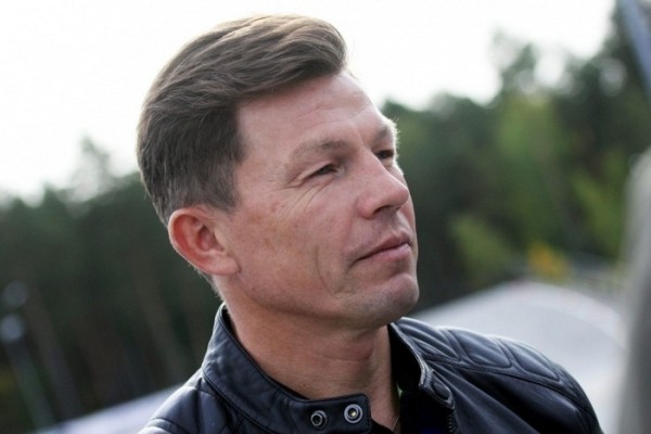 Биатлон.  Виктор Майгуров объяснил отставание россиян от белорусов на Кубке СБР в Уфе
 