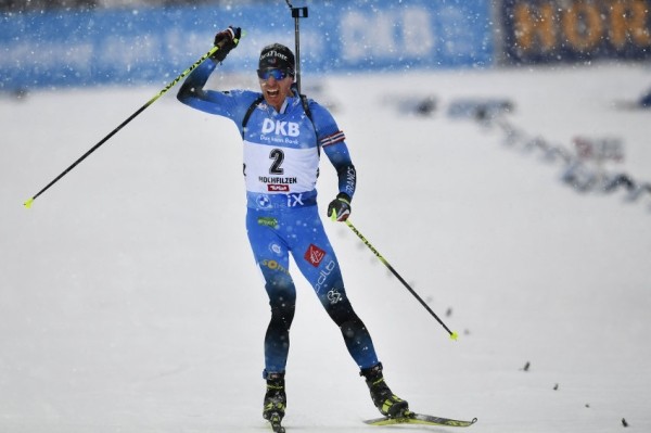 Биатлон.  Кентен Фийон-Майе выиграл спринт на этапе Кубка мира по биатлону в Контиолахти
 