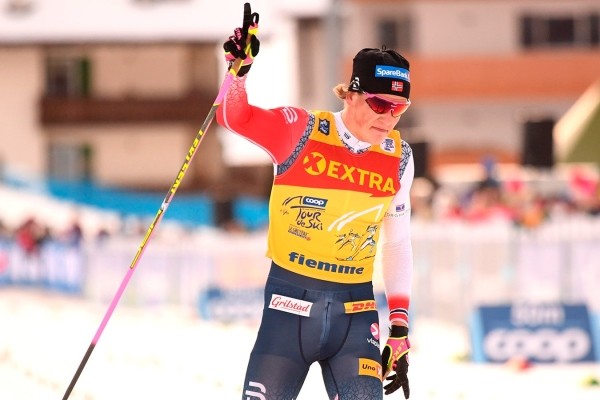 Зимние виды. Йоханнес Клэбо снялся с последнего в сезоне этапа Кубка мира по лыжным гонкам
Зимние виды. Йоханнес Клэбо снялся с последнего в сезоне этапа Кубка мира по лыжным гонкам