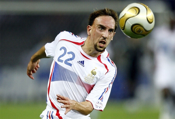 Все мячи на чемпионатах мира: в финале-1930 сыграли двумя разными, классику-1970 назвали в честь спутника, «джабулани»... Ох, «джабулани»!