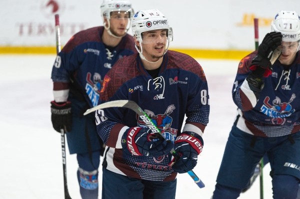 Беларусским хоккеистам запретили играть в чемпионате Латвии. Не помогли и заявления против войны в Украине