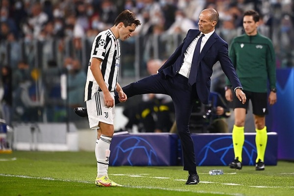 Ого, в Италии задумались о лимите на молодых, как в Беларуси. Говорят, таланты тухнут в молодежках, винят тренеров Серии А, махинации и фиксацию на тактике