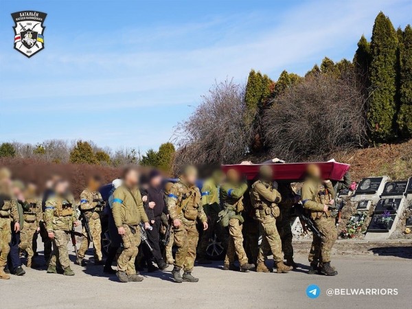 Батальон беларусов воюет за Украину (хотят прорваться к Мариуполю). Среди бойцов – чемпион Северной Америки по MMA, которого обвиняют в покушении на Лукашенко