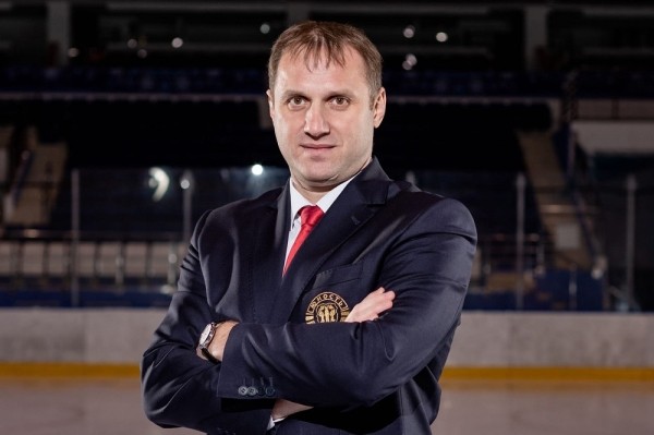 Хоккей. Алексей Баранов: "Юности" будет сложно найти финансирование для участия в КХЛ
Хоккей. Алексей Баранов: "Юности" будет сложно найти финансирование для участия в КХЛ