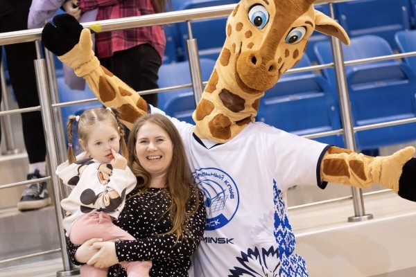 Пока в Украине убивают людей, белспорт живет обычной жизнью: спарринги, чемпионаты, восторг Пока в Украине убивают людей, белспорт живет обычной жизнью: спарринги, чемпионаты, восторг