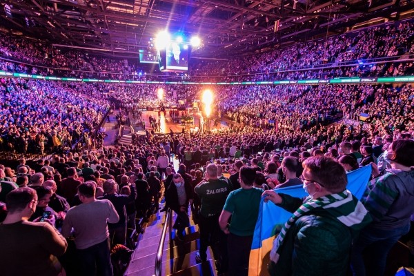 Как спорт соседей Беларуси (и не только) поддерживает Украину – деньги, гуманитарная помощь и мощная солидарность Как спорт соседей Беларуси (и не только) поддерживает Украину – деньги, гуманитарная помощь и мощная солидарность