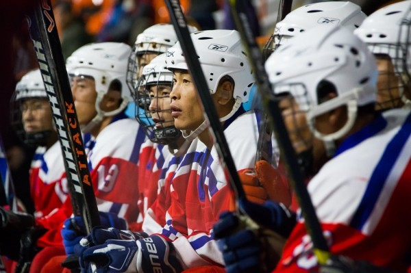 Белспорт попал в изоляцию, но это не страшно, когда есть настоящие друзья: с КНДР можно состязаться в штанге, с Сирией – в футболе, в Эритрее гонять на великах Белспорт попал в изоляцию, но это не страшно, когда есть настоящие друзья: с КНДР можно состязаться в штанге, с Сирией – в футболе, в Эритрее гонять на великах