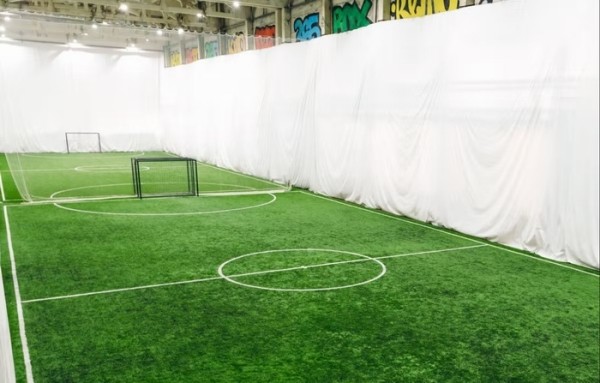 Разное.  Как арендовать в Минске поле со скидкой в многофункциональном футбольном комплексе BOX365?
