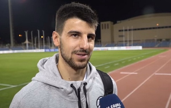 Футбол.  Валерий Громыко: не так часто у меня получается забивать, но за сборную вдвойне приятно — все-таки за страну играем
  