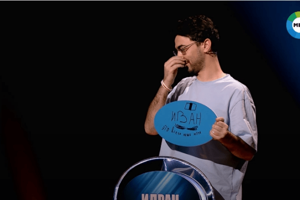 Ивулина вдруг поддержал комик, ставший неугодным в России: тоже выходил на протесты и сидел за видео, командой его отца рулил Кондратьев