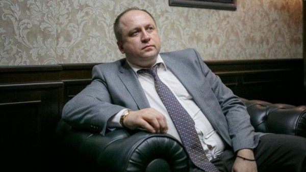 Были приличные долги по зарплатам, в Бресте раздули конфликт с &laquo;Динамо&raquo;, Зайцев не бросит. Основатель &laquo;Руха&raquo; &ndash; о пролете с медалями в 2021-м и будущем клуба в Д3