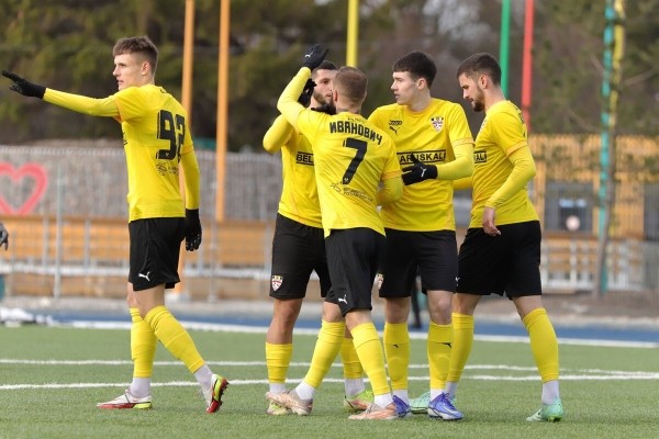 Пока в Украине убивают людей, белспорт живет обычной жизнью: спарринги, чемпионаты, восторг Пока в Украине убивают людей, белспорт живет обычной жизнью: спарринги, чемпионаты, восторг