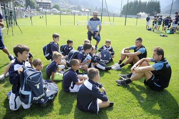 Ого, в Италии задумались о лимите на молодых, как в Беларуси. Говорят, таланты тухнут в молодежках, винят тренеров Серии А, махинации и фиксацию на тактике