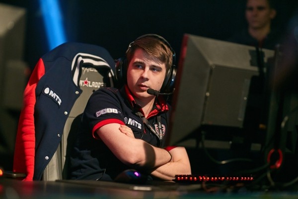 Разное. S1mple не нашел слов, чтобы выразить отношение к Беларуси, команда белоруса fng выступила против насилия и другие новости киберспорта за 3 марта
Разное. S1mple не нашел слов, чтобы выразить отношение к Беларуси, команда белоруса fng выступила против насилия и другие новости киберспорта за 3 марта