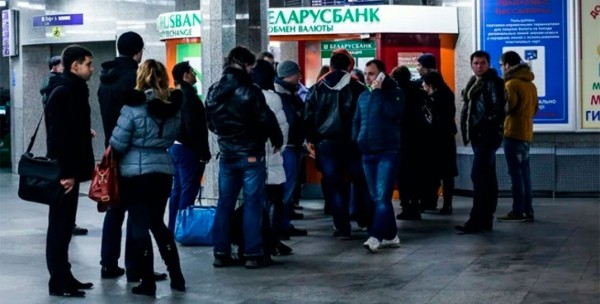 Что будет с экономикой Беларуси? А армия Лукашенко ввяжется в войну России с Украиной? Спросили об этом игрока и тренера высшей лиги