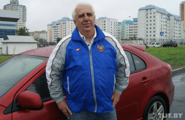 Умер сын Новицкого: не пошел освещать спорт, чтоб не говорили о блате, на свадьбе не дождался отца из-за работы, ходил на госТВ с Азаренком