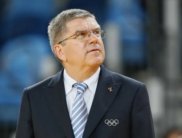 Разное.  Томас Бах: МОК оставил вопрос о снятии санкций открытым
 