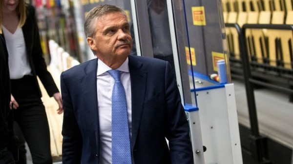 Хоккей. Алексей Шевченко: Рене Фазел? Для КХЛ это совершенно ненужный сотрудник
Хоккей. Алексей Шевченко: Рене Фазел? Для КХЛ это совершенно ненужный сотрудник