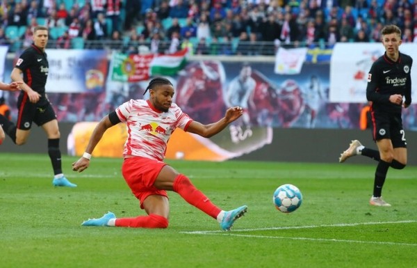 Нкунку – новая суперзвезда, которую стоит увидеть в деле. И вот почему Нкунку – новая суперзвезда, которую стоит увидеть в деле. И вот почему